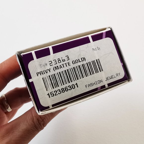 Matte Gold Lia Sophia Dangle Earrings - Picture 15 of 15